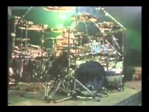 Videoclip de Creatures Of The Night (Live/1992) — KISS