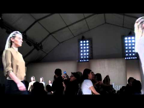 Milano Moda 2011: Max Mara Spring - Summer 2012