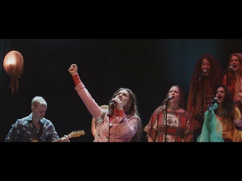 Xenia Kriisin - Dyngan live