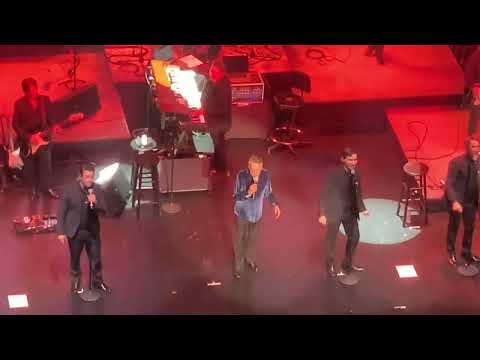 Frankie Valli and the Four Seasons - Working My Way Back to You - 12/4/22