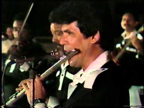 René Lorente con la Orquesta Aragón 1989 "Viviras en la memoria"