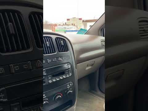 фото chrysler voyager iv 0