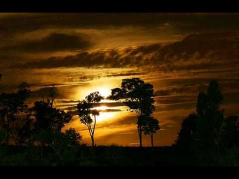 MARIA BETHANIA E OMARA PORTUONDO  " MARAMBAIA "