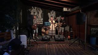 Video Paperbackmusic Basement Chill Central Park