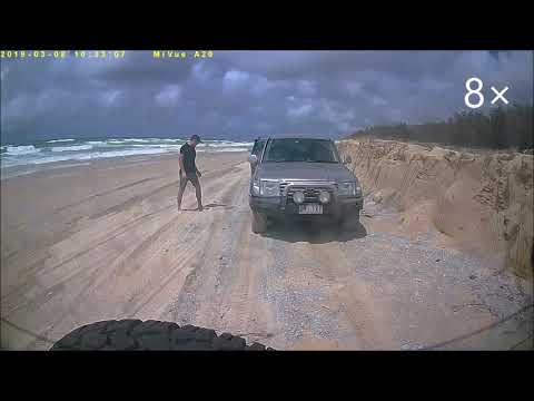 Fraser Island — Inskip Point to Eurong Resort (8×)