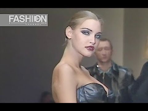 KATHARINE HAMNETT Fall 1992 London - Fashion Channel