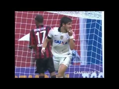 DE NOVO, COMEMORAÇÃO DE GOL ESQUISITA DE ALEXANDRE PATO