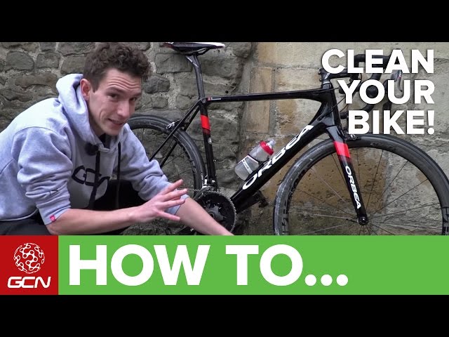How To Clean A Dirty Road Bike In A Hurry – GCN's Rapid Bike Wash | GCN