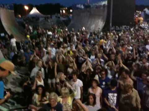 teki playing What is Guru