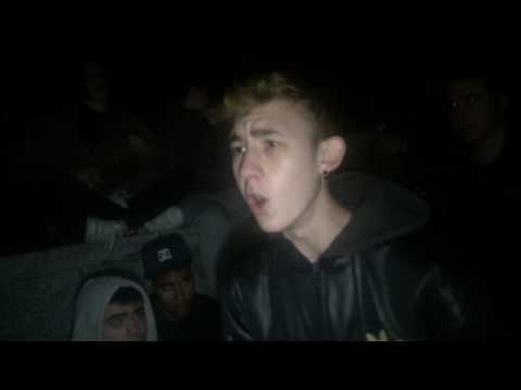 Melow (Astronauta) VS Mister M (Periodista) - 32AVOS BATALLA A TEMATICAS 01