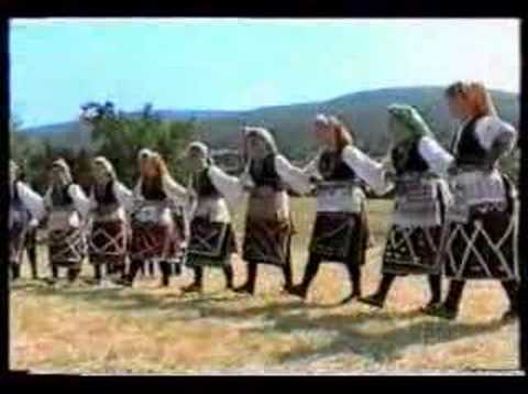 Macedonian Women's ritual dances - St. George Day