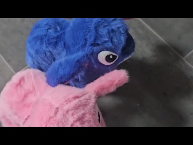 دمية متحركة على شكل ستيتش صوت كلب لون زهري