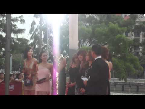 (fancam) 29/11/11 Mama red carpet Miss A