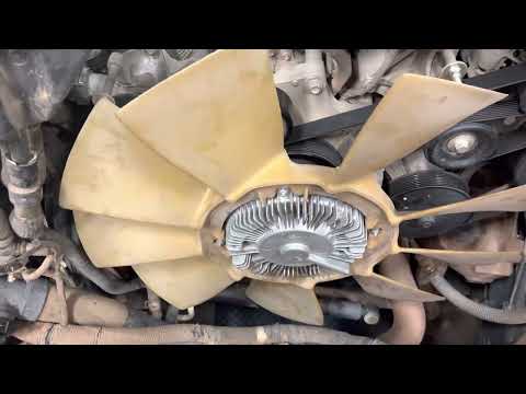 Fan clutch removal on a Ford 6.7 diesel