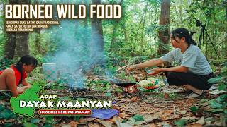 Download lagu Dayak Tribe Life: Harvesting Wild Vegetables in the Kalimantan Forest & Making Fish Pais mp3