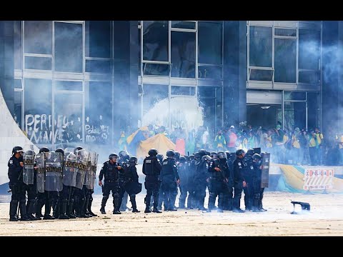 Terrorismo em Brasília - Brasil / Terrorism in Brasilia - Brazil