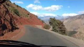 preview picture of video 'Driving through the atlas mountains'