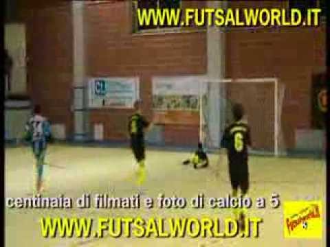 2/11/13  Lecco C5 - Cardano '91, juniores  - - - - futsal , calcio a 5