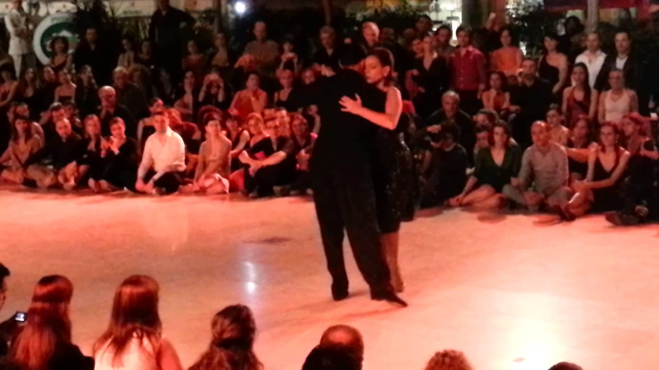 Esteban Moreno y Claudia Codega Indio  manso Carlos Di Sarli Festival Torino 2013