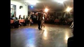 1) Karina Colmeiro e Kleber Queiroz - Caricias