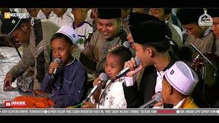 Download lagu JANGAN BILANG I LOVE YOU VOC. GUS AZMI FEAT TRIO GUS KECIL -SYUBBANUL MUSLIMIN. mp3