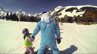 preview picture of video 'Jardin d'enfants 4-5 ans  Débutants- Ecole de ski Les2Alpes'