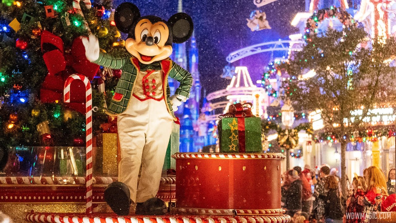 Mickey's Once Upon a Christmastime Parade 2021