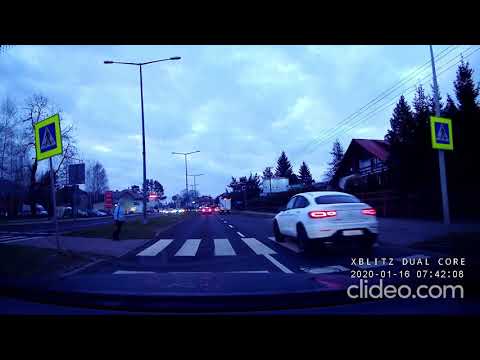 Omijanie na przejściu dla pieszych