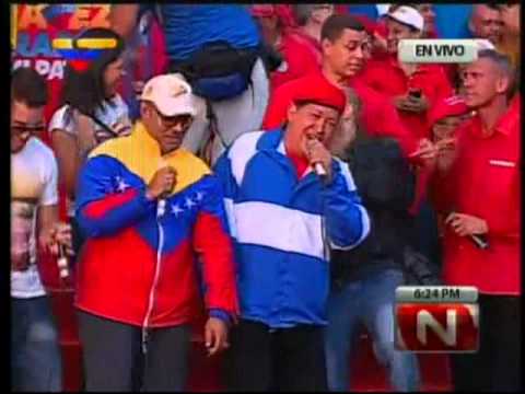 Chávez canta a Dúo con Hany Kauam