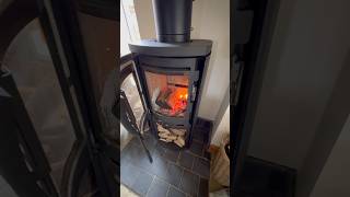 How To Light A HETA Log burner Without It Smoking Into Room Part 2 Adding Logs 🪵 #logburner