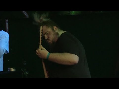 [hate5six] Caught In A Crowd - January 02, 2016 Video