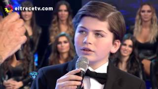 Martín de 12 años cantó &quot;Caruso&quot; y conmovió a todo el piso