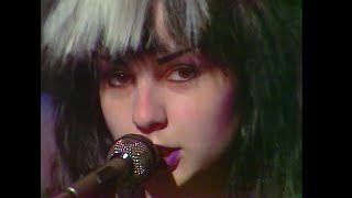 ALASKA Y LOS PEGAMOIDES - Bailando/Alta Tensión (Estudio abierto)