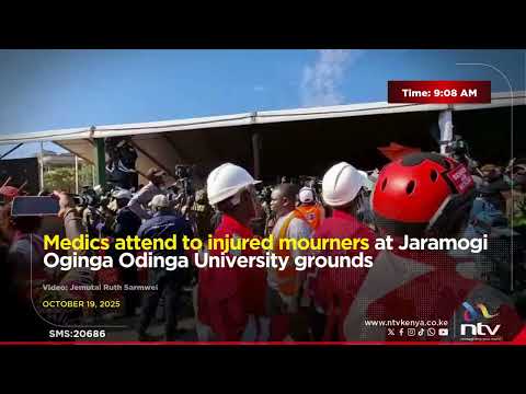 Medics attend to injured mourners at Jaramogi Oginga Odinga University grounds