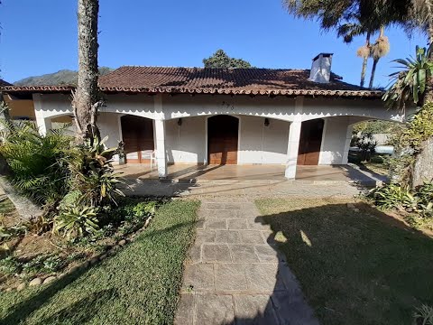 Casa no Comary fora de condomínio. Teresópolis/RJ - R$ 1.500.000