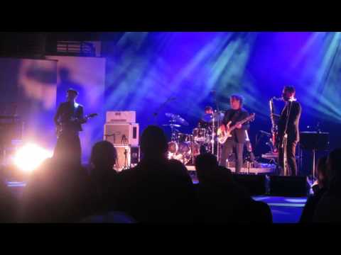 VOO VOO - Piątek [LIVE]  / Opole (cz. 1)