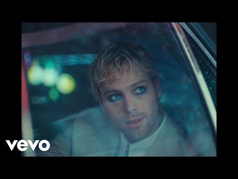 Luke Hemmings - Benny (Official Visualizer)