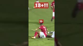 Download lagu Shocking injury in the Vietnamese premier league mp3 Download lagu Shocking injury in the Vietnamese premier league mp3