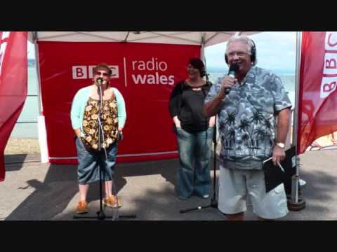 Owen Money - Summer at the Seaside.wmv