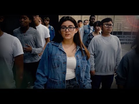 download lagu mp3 mp4 Fay Ling Laures, download lagu Fay Ling Laures gratis, unduh video klip Fay Ling Laures