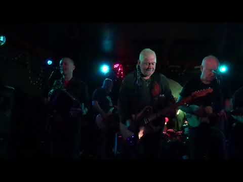 Jon Langford's Men of Gwent "Death of The European" live at Le Pub