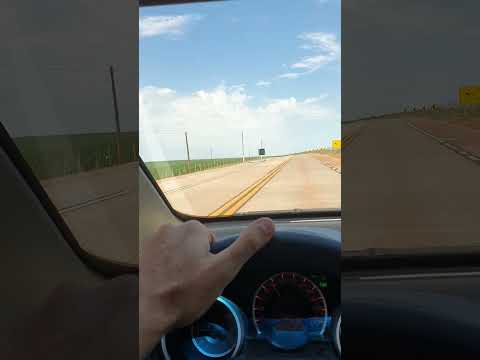 Asfalto  de cimento...goioere  a quarto centenario...parana...brazil....