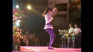 Download lagu Sedang Sedang Saja / Vety Vera (1995.8.19 LIVE DI JAKARTA) mp3