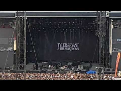 Tyler Bryant And The Shakedown - Mojo Working - Live at London - 17/6/17