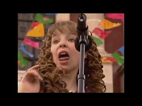 Sácame A Bailar - Cómplices al rescate/Mariana y su banda [Vídeo Oficial]