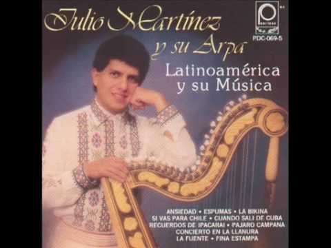 La Bikina-- Mariachi Vargas y Julio Martínez