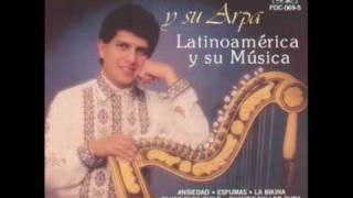 La Bikina-- Mariachi Vargas y Julio Martínez
