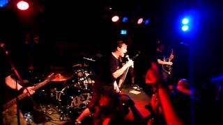 Dog Eat Dog - Gangbusters (live @ Underground, Cologne 02-05-12)