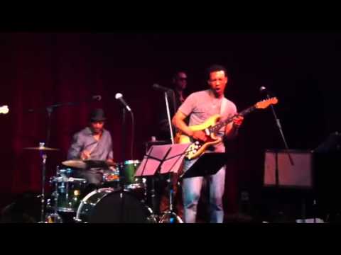 Turn Off The Light Live (guitar solo) - Soul Mechanix @ Rasselas Jazz Club, May 17th 2012