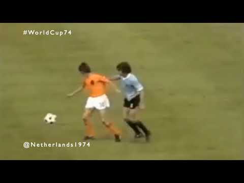 Van Hanegem-Cruyff the heartbeat of totalfootball #WorldCup74